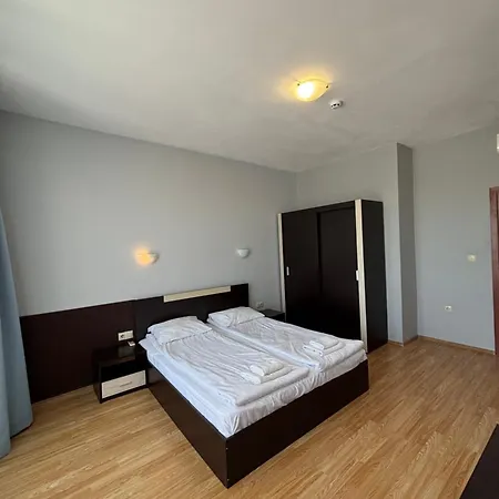 Izvora Front Golden Sands
