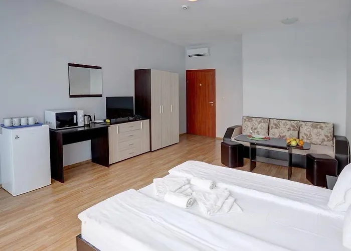 Izvora Front Aparthotel Golden Sands