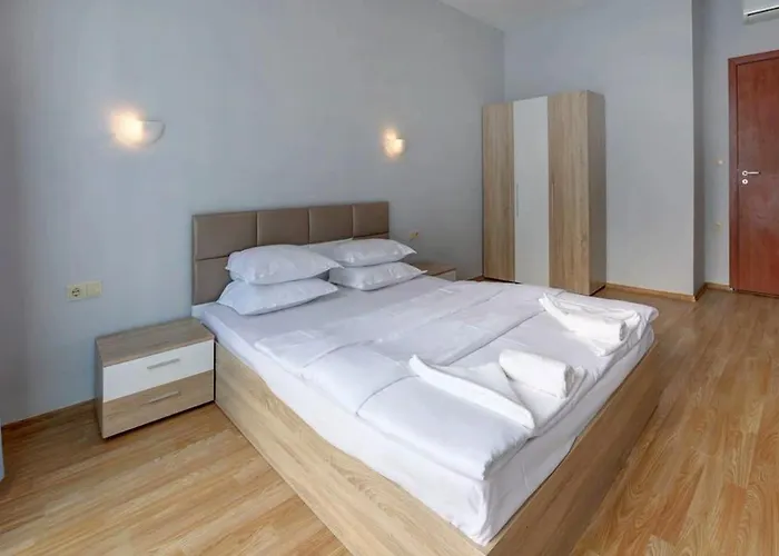 Izvora Front 3* Golden Sands