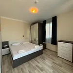 Izvora Front 아파트호텔