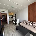 Izvora Front 아파트호텔 4*