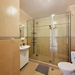 Ξενοδοχείο με διαμερίσματα Izvora Front Golden Sands