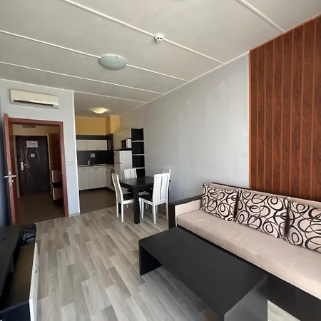 Izvora Front Lejlighedshotel 4*