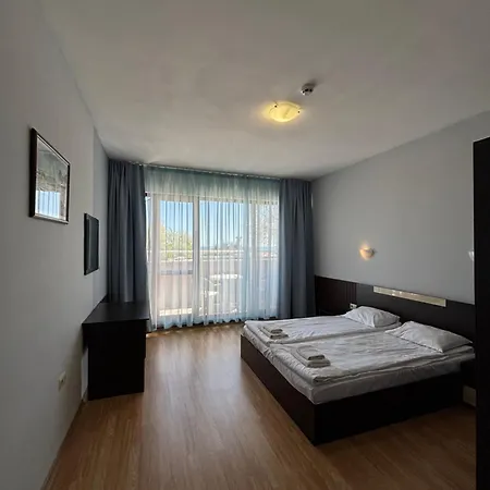 Izvora Front 4*