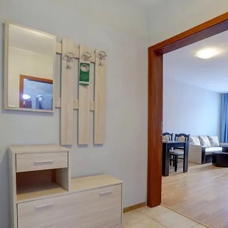 Izvora Front Hotel apartamentowy Złote Piaski