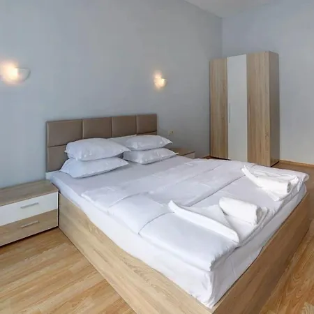 1-st Line Izvora Sea View On 3* Golden Sands