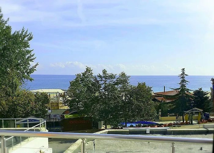 Apartahotel Izvora Front Golden Sands