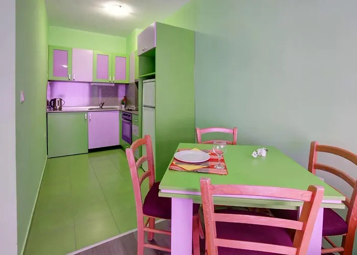 Apartahotel Izvora Front Golden Sands